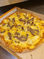 Viking Pizza food