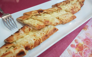 Çobanoğlu Pide Salonu food