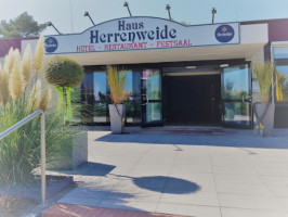 Haus Herrenweide outside