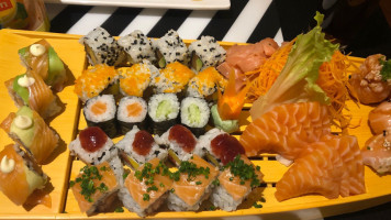 Sushi Barreiro Belverde food