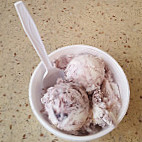 Borden's Ice Cream Shoppe food