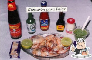 De Mariscos El Gachupin food