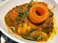 The Lochnagar Indian Brasserie food