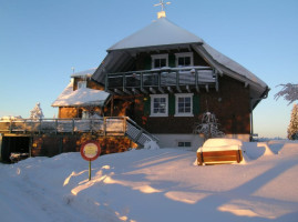 Berggasthof Brend outside