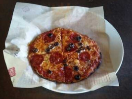 Mod Pizza food