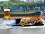 Club De Tenis De Valencia food