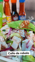 Mariscos La Bola food