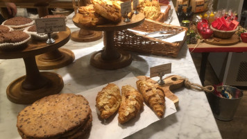 Le Pain Quotidien food