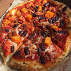 Blaze Pizza food