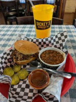 Dickey's Barbecue Pit food