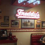 Freddy's Dentro