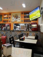 Pizzaria Da Hora inside