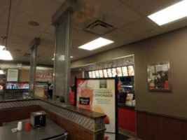 Carl's Jr inside