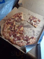 Domino's Pizza food