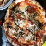 Pizzeria La Suprema Nourriture