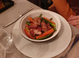 Les 2 Pieds Sous La Table food