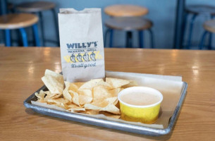 Willy's Mexicana Grill food