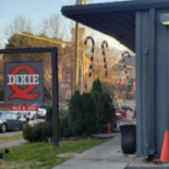 Dixie Q Esterno