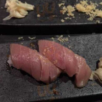 Ronin Sushi food