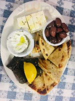 The Greek House food