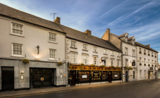 Kilkenny Ormonde inside