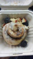 Cinnaholic food