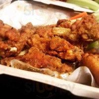 Wings 2 Go food