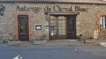 Auberge du Cheval Blanc outside