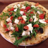 Go-go Pizza food