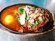 Onenine 9 Cafe Hotplate Mee Yī Jiǔ Jiǔ Měi Shí Fāng Tiě Bǎn Miàn food