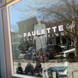 Paulette Cold Spring Esterno