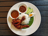 Nasi Kukus Arissa food