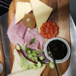 Dinneywicks Cibo