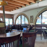 Pizzeria Bruckenwirt Dentro