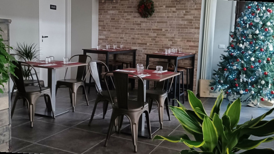 Amale Pizzeria Contemporanea À l'intérieur