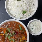 Jaya's Indian Cuisine food