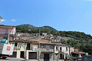 Pizzeria Pino Loricato outside