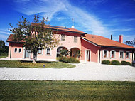 Agriturismo Casa Rossa outside