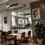 Modigliani Pizzeria Exterior