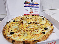 Pizza Palacio food