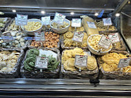 Zara's Italian Deli Fresh Pasta food