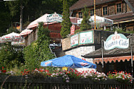 Landgasthof Zur Lilie Josef Smetanjuk outside