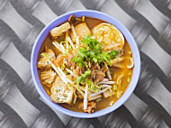 Yí Bǎo Zhuàng Yuán Fěn Restoran Xin Thianman food