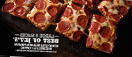 Jet's Pizza food