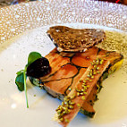 Chateau De Vault-de-lugny food