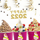 Menchie's Frozen Yogurt food