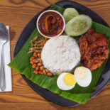 Flora Cafe (masjid Lama) food