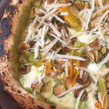 La Rustica Pizzeria Trattoria food