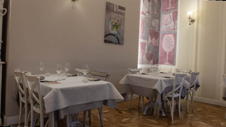 Otto E Tre Quarti Food