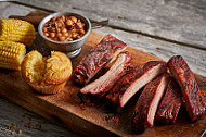 Famous Dave's B-que food